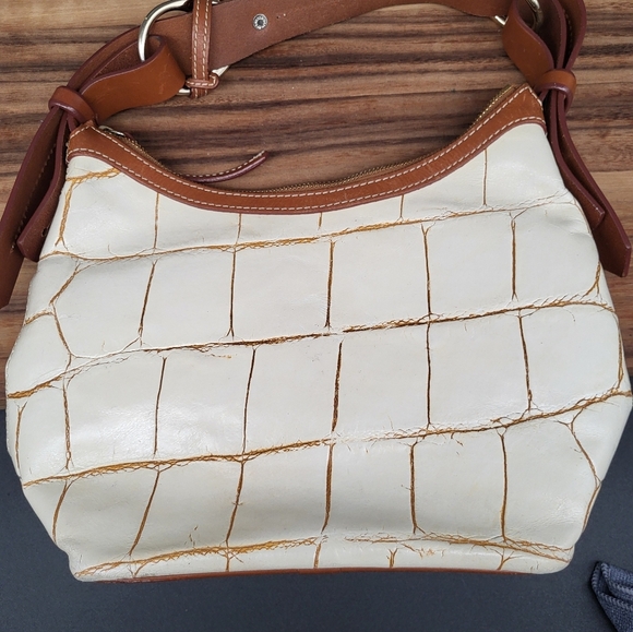 Dooney & Bourke Vintage Croc-Embossed Leather Shoulder Bag, 12×9×5.5 - Picture 2 of 15